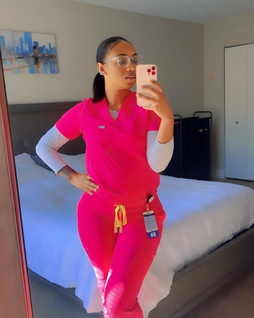 Black Female Nurse  Pictures : 100 Videos : 18  Cam Available