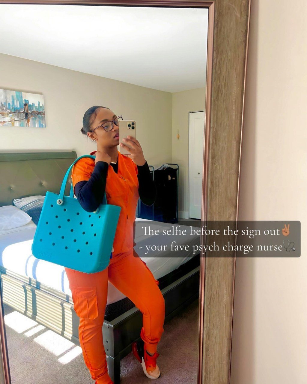 Black Female Nurse  Pictures : 100 Videos : 18  Cam Available